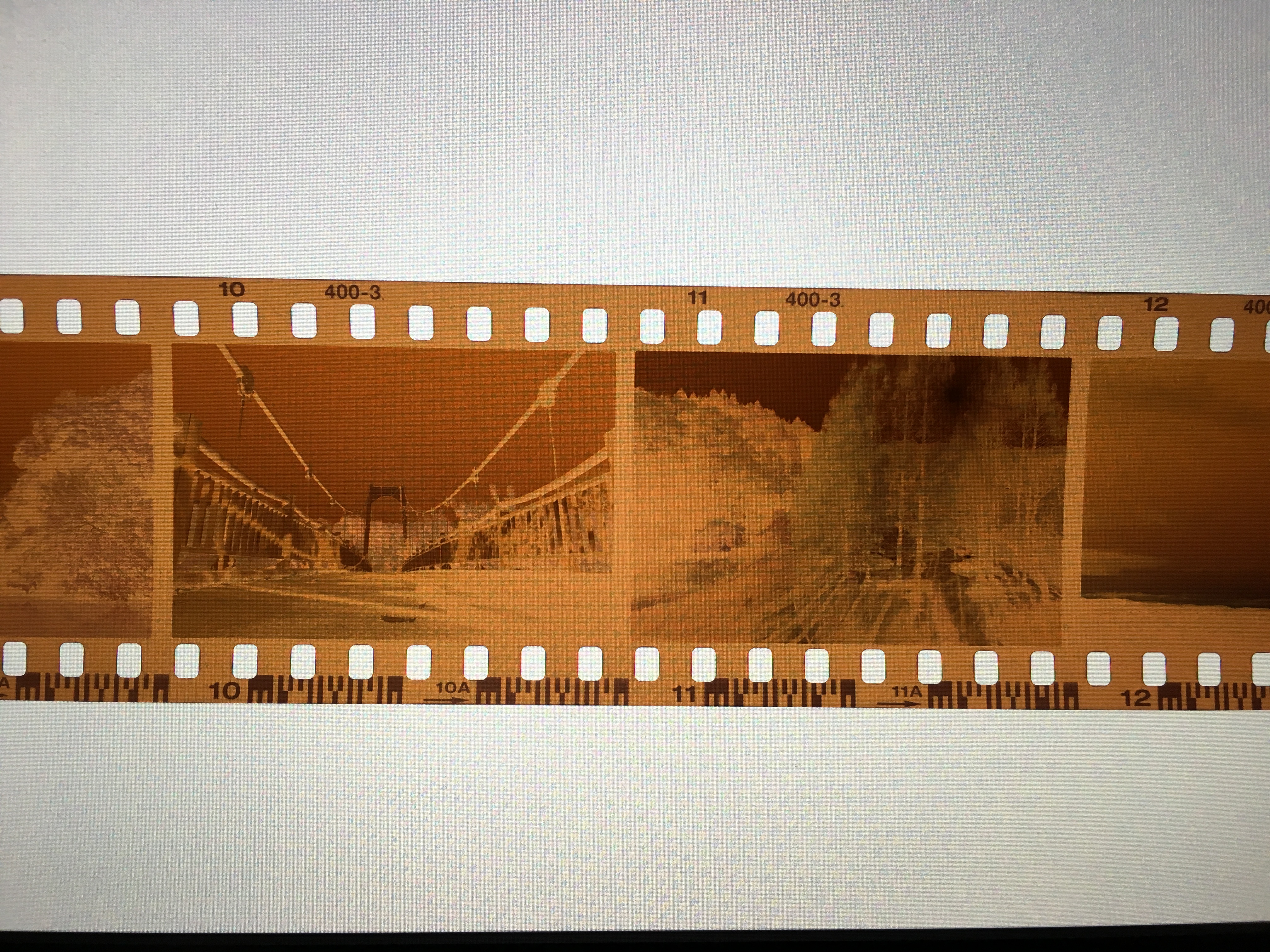 使ったフィルムの備忘録 カラーネガやリバーサル等 わかりやすくコードと共に表で更新していきます Log Photo